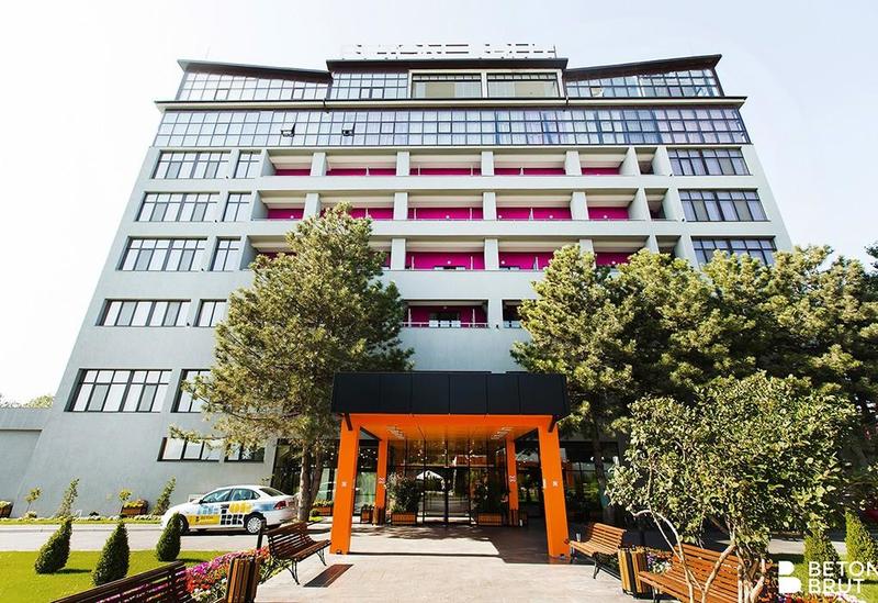 BETON BRUT 4*